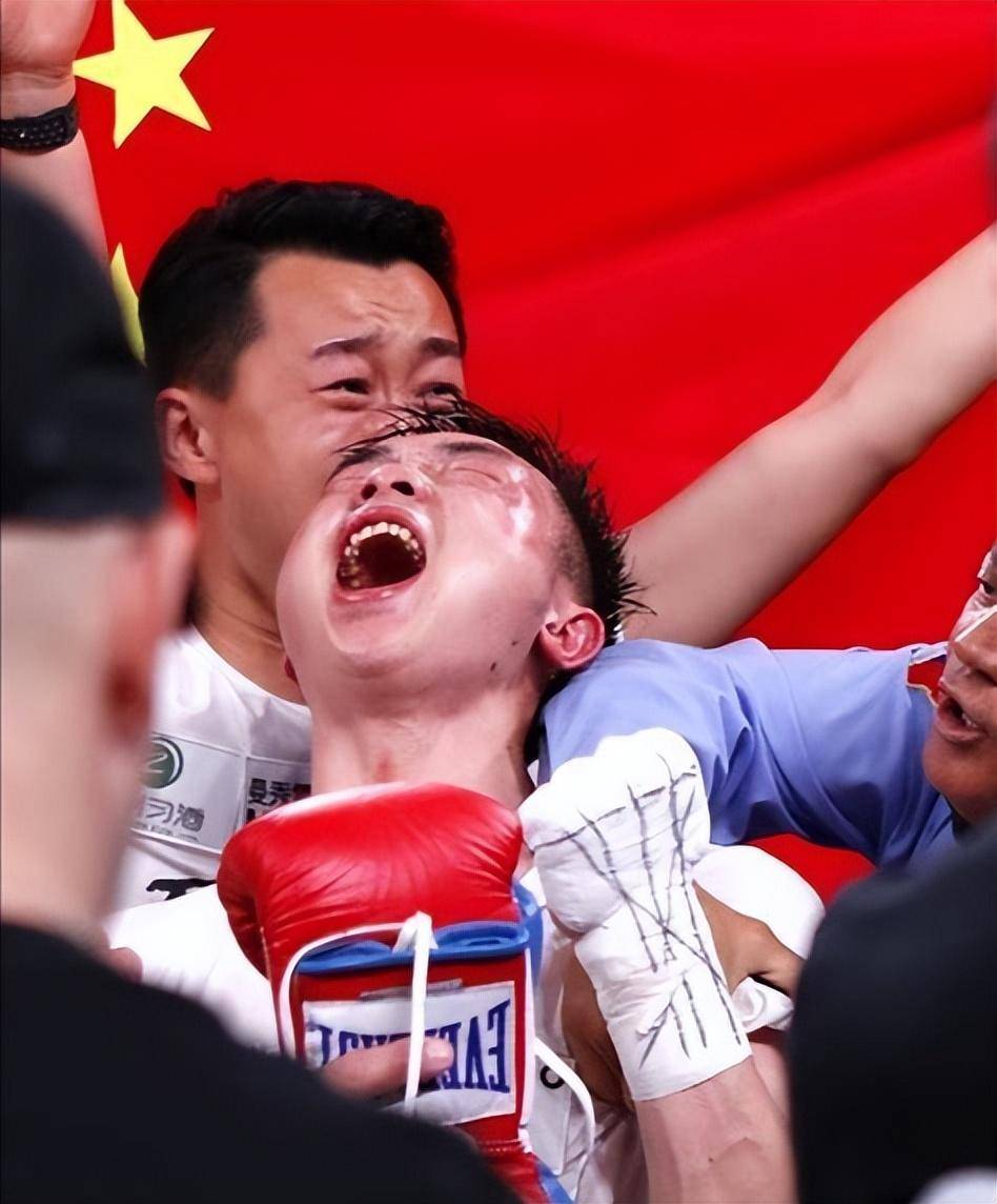 100T碾压G2，Bin操刀奇招英雄翻盘宿敌对决入围赛，留下经典瞬间