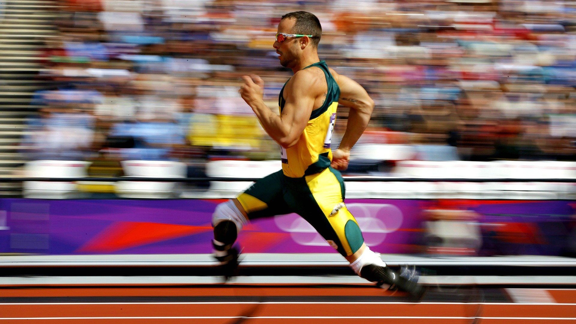 开云体育APP下载-当F1的硝烟遇见足球的星光，迪马利亚在赛道上的关键超车