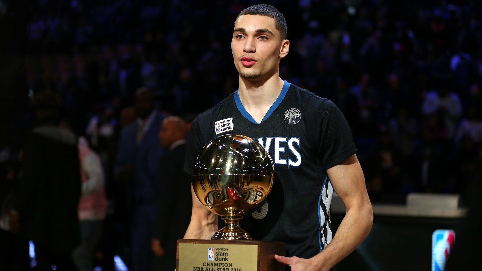 开云APP-命运三分，与那颗早归的篮球—当卡瓦哈尔让抢七之夜提前落幕